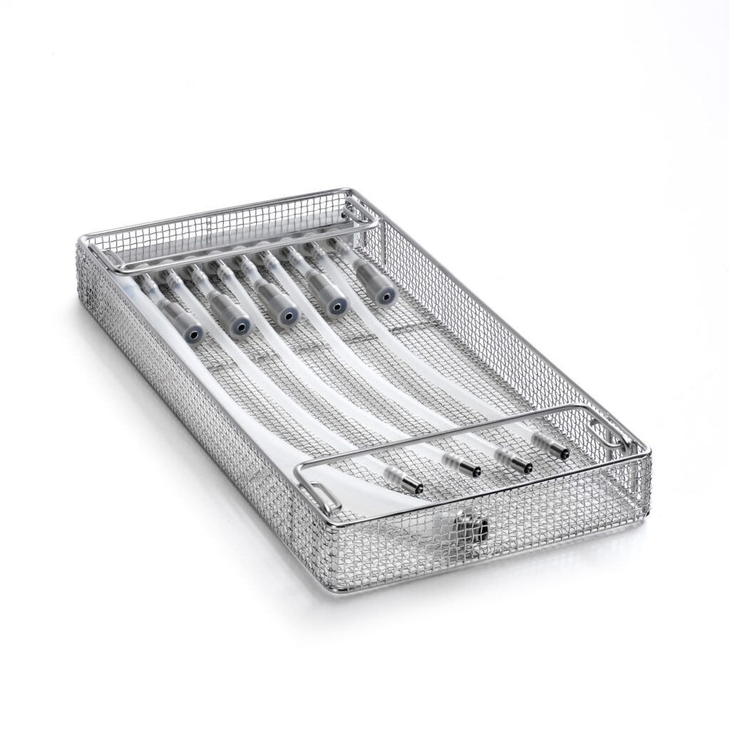 Cesta para instrumentos canulados